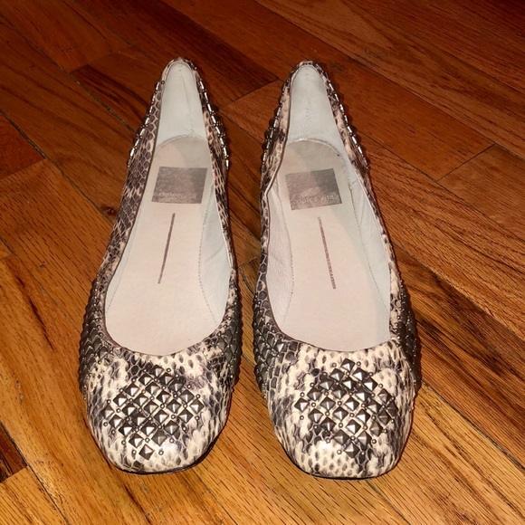 Dolce Vita Snakeskin flat ballet slippers with silver studs size 6.5 - Picture 2 of 9